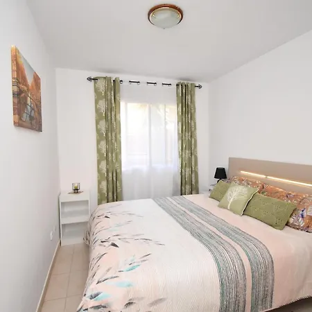 Nou Fontana Apartment